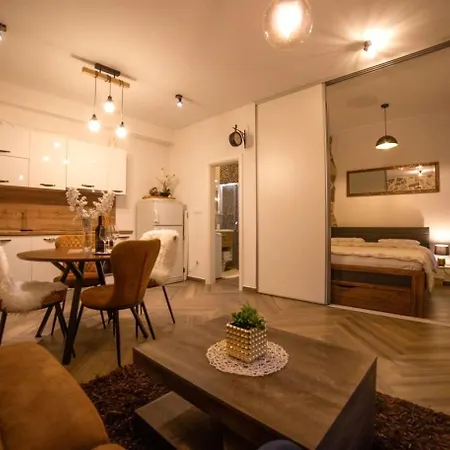 Ferienwohnung Madona Di Sinj Exterior foto