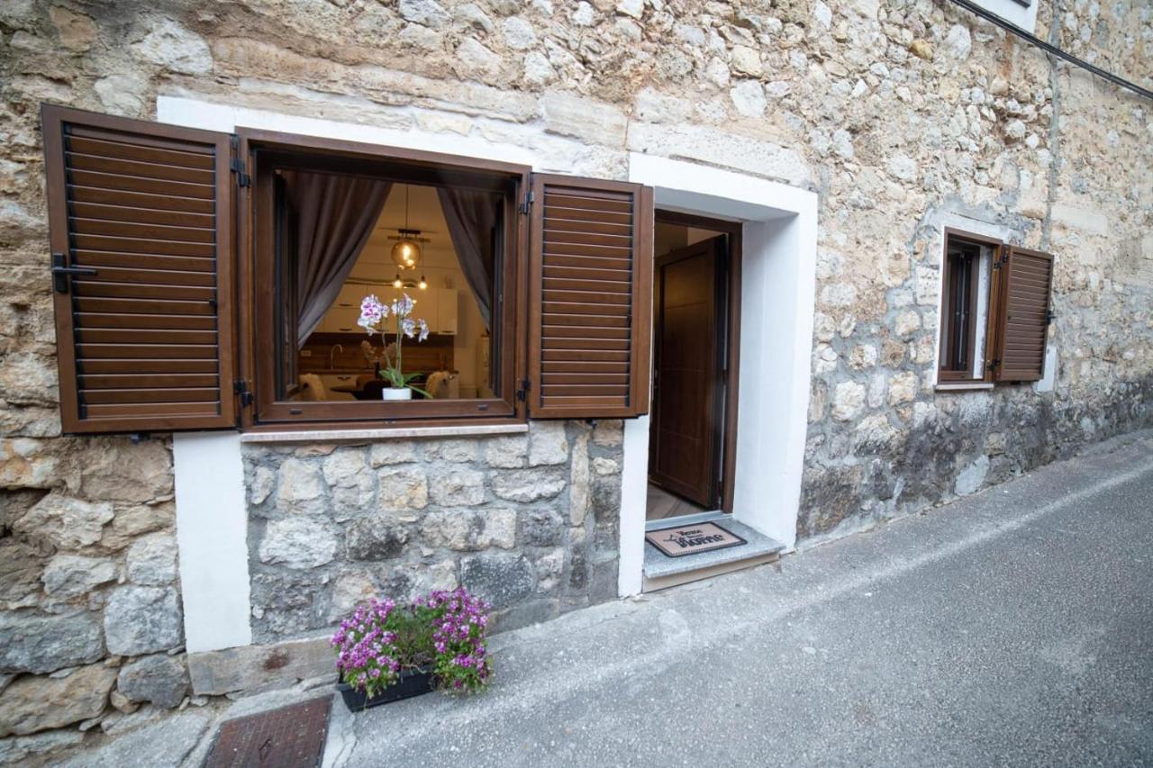 Madona Di Apartment *